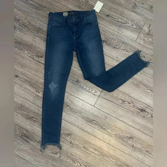 NWT  Lucky jeans 27 - Picture 1 of 2